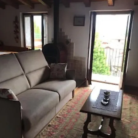 アパート Casa Vacanze Sogno Di Elvira ドマーゾ